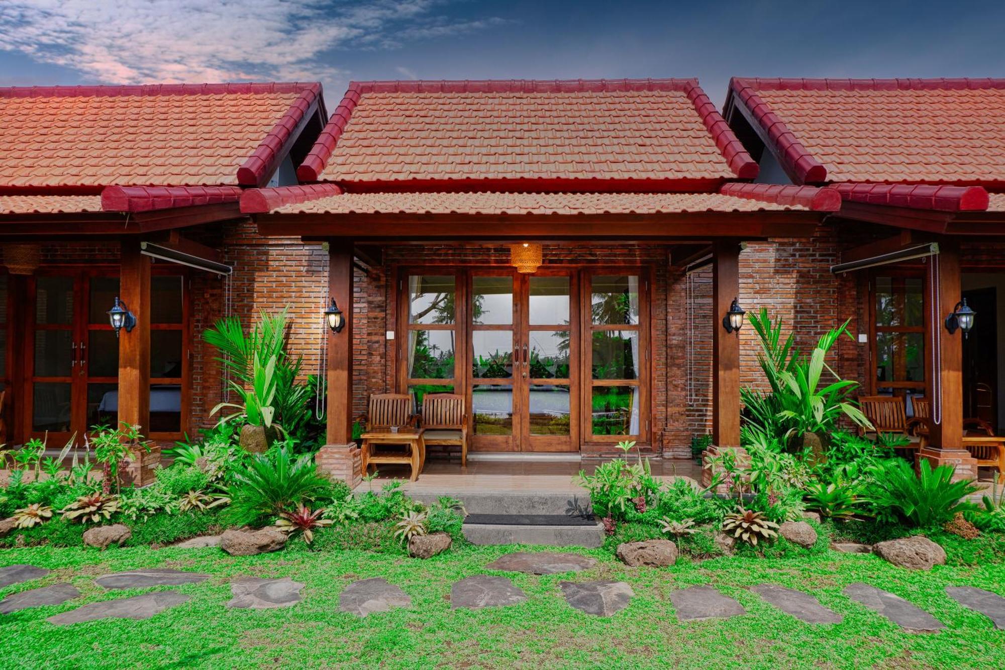 Dapha Eco Lodge Lovina Sukasada Екстер'єр фото